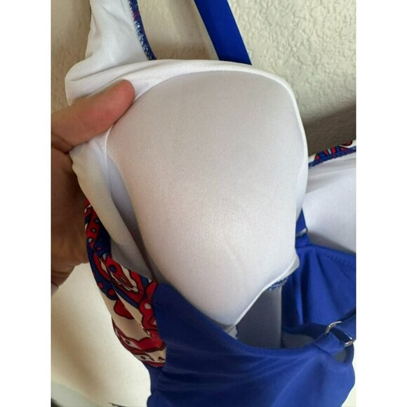 Catalina Red White Blue Paisley Print One-Piece Swimsuit Padded Size 2XL - Picture 7 of 10